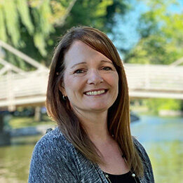 Kristy-261x300-1 Kristy-261x300-1
